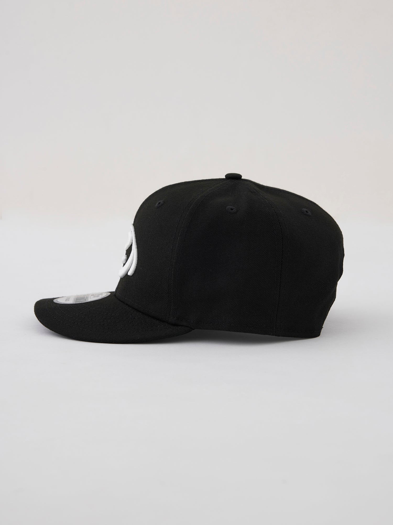 BLEND SNAPBACK CAP